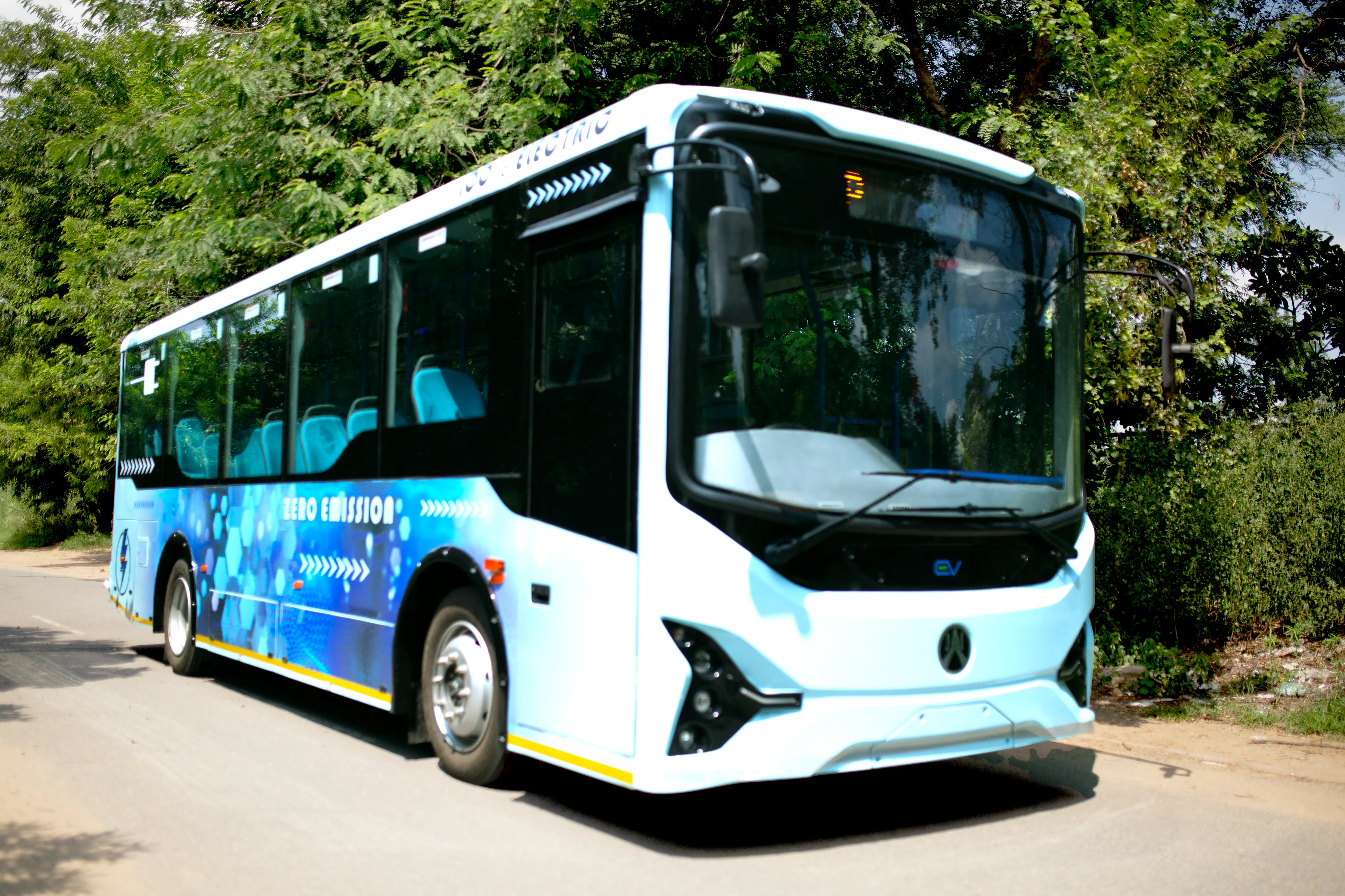 Electric bus 3